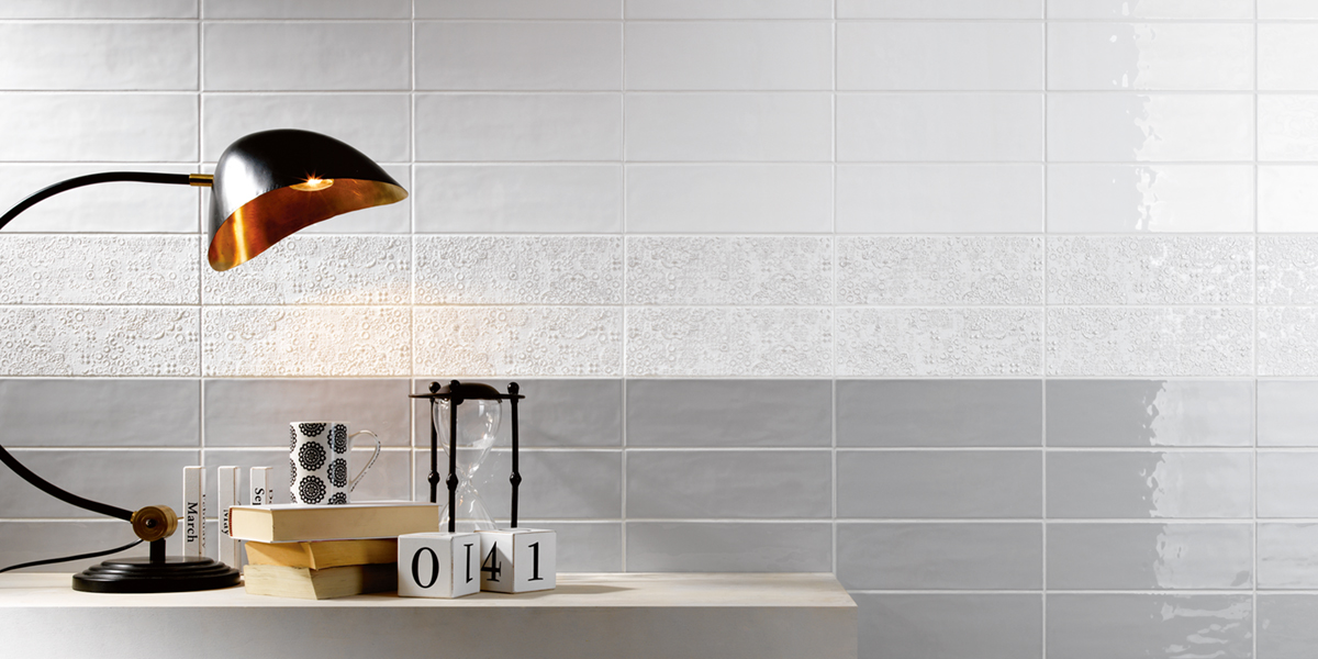 Piccadilly bianco tortora ceramic wall tile installation